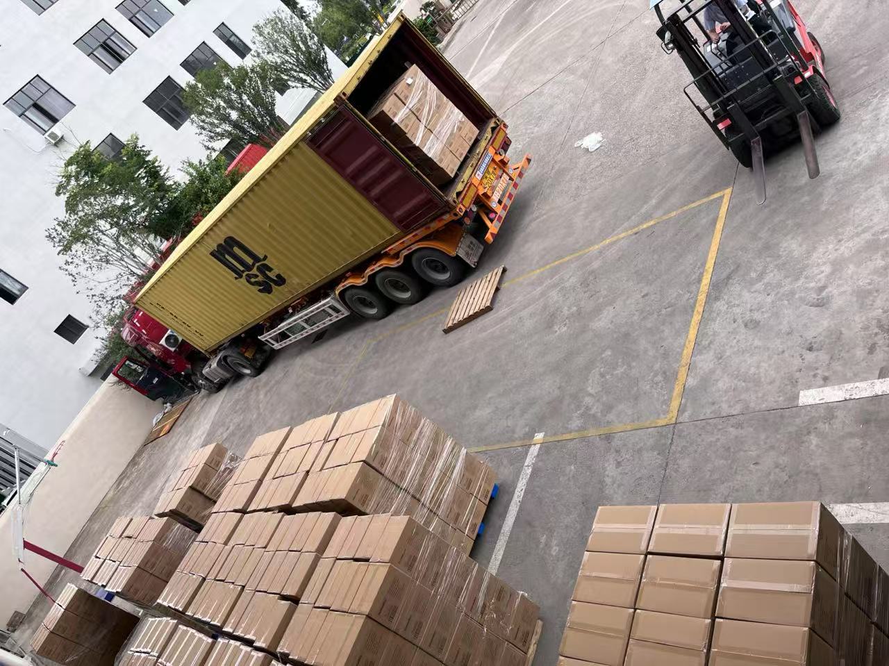 Landsign成功发运多批货物